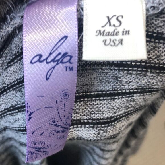 Alya gray and black striped long sleeve midi dress, size xs - Picture 10 of 12